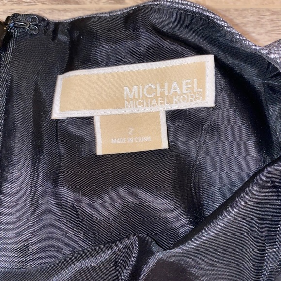 EUC - Michaels Kors dress size 2 - Picture 2 of 2
